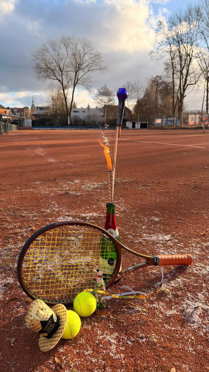 TC Blau-Weiß wünscht GUTEN RUTSCH INS NEUE JAHR!!!